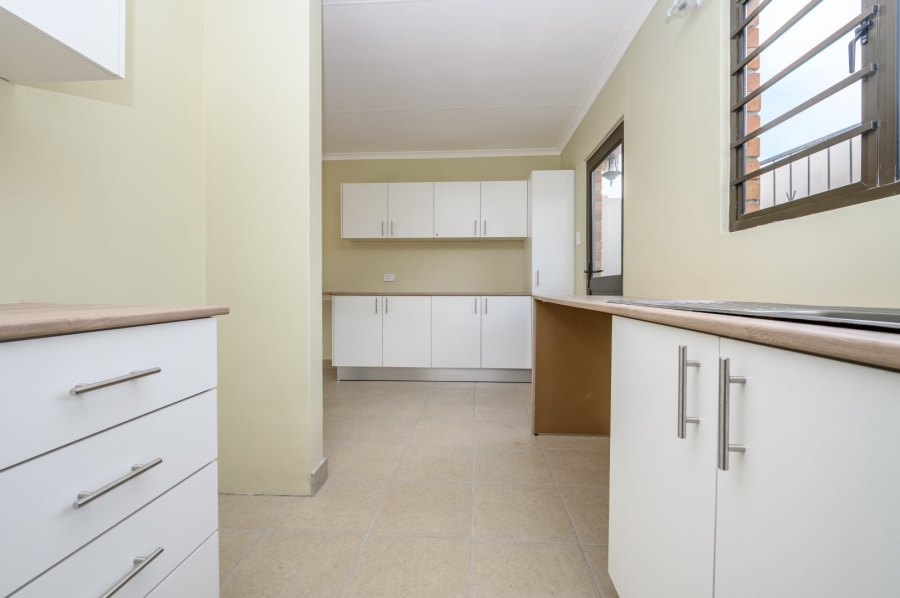 3 Bedroom Property for Sale in Glenroy Park Eastern Cape